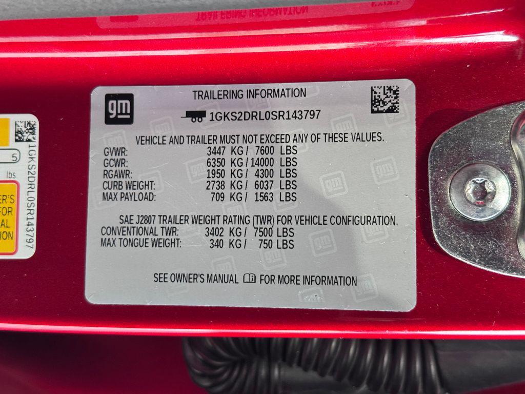 used 2025 GMC Yukon car, priced at $79,987