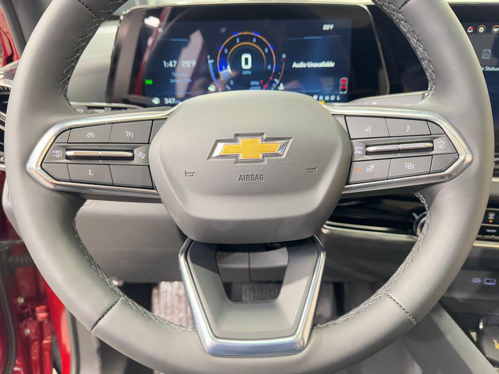 new 2025 Chevrolet Equinox car, priced at $32,980