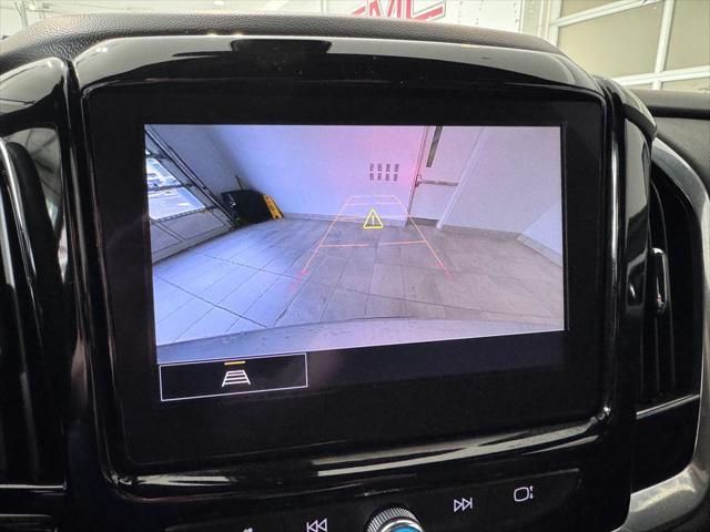 used 2022 Chevrolet Traverse car, priced at $31,987