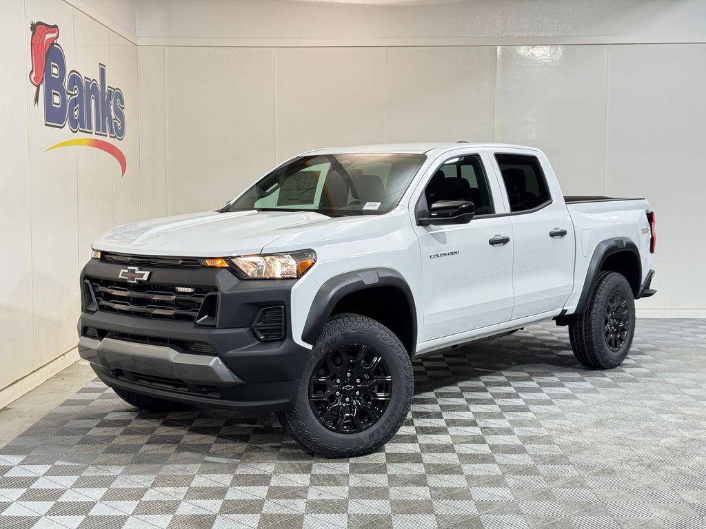 new 2026 Chevrolet Colorado car, priced at $43,420