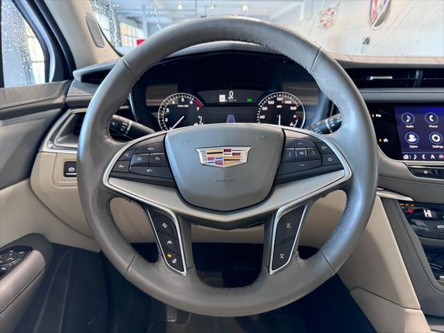 used 2024 Cadillac XT5 car, priced at $46,987