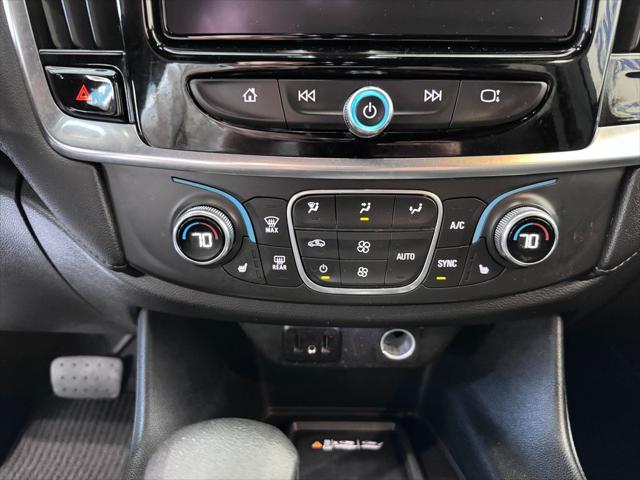 used 2022 Chevrolet Traverse car, priced at $31,987