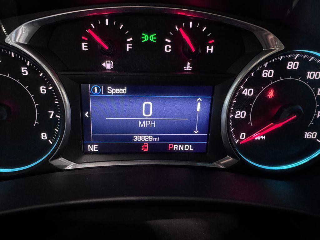 used 2022 Chevrolet Equinox car, priced at $22,987