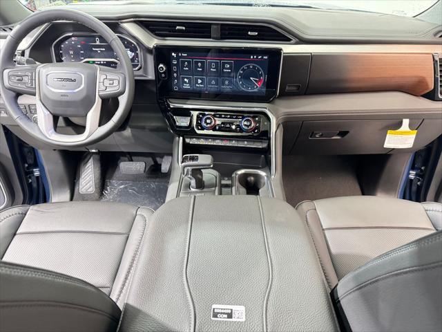 new 2025 GMC Sierra 1500 car, priced at $68,043