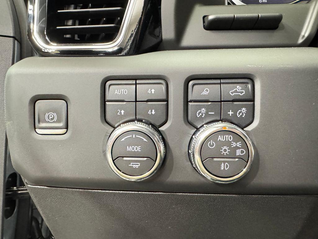 new 2025 GMC Sierra 2500 car, priced at $86,615
