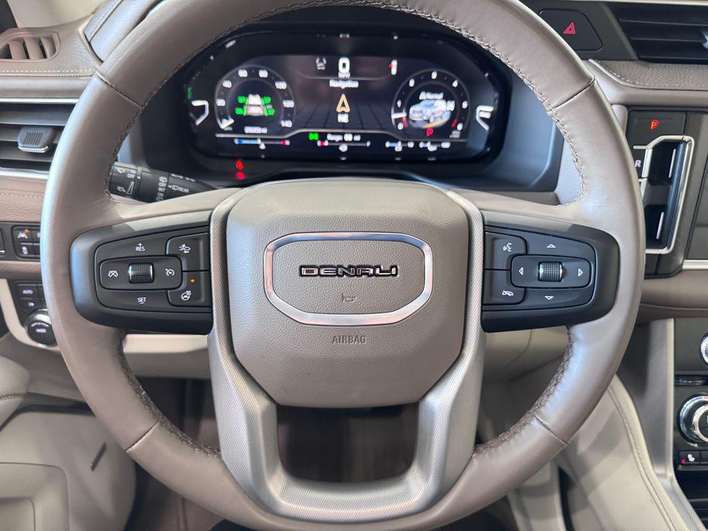 used 2024 GMC Yukon XL car, priced at $75,487