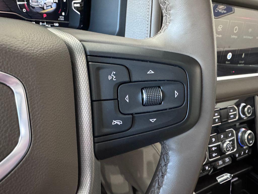 used 2024 GMC Yukon XL car, priced at $75,487