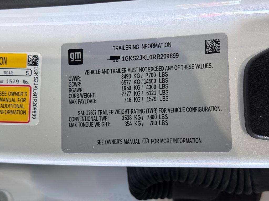 used 2024 GMC Yukon XL car, priced at $75,487