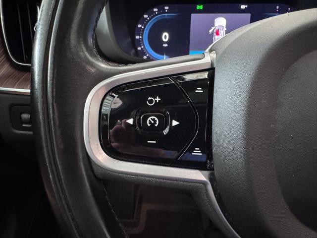 used 2022 Volvo XC60 car, priced at $33,987