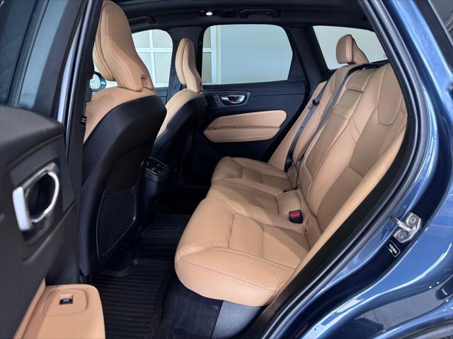 used 2022 Volvo XC60 car, priced at $33,987