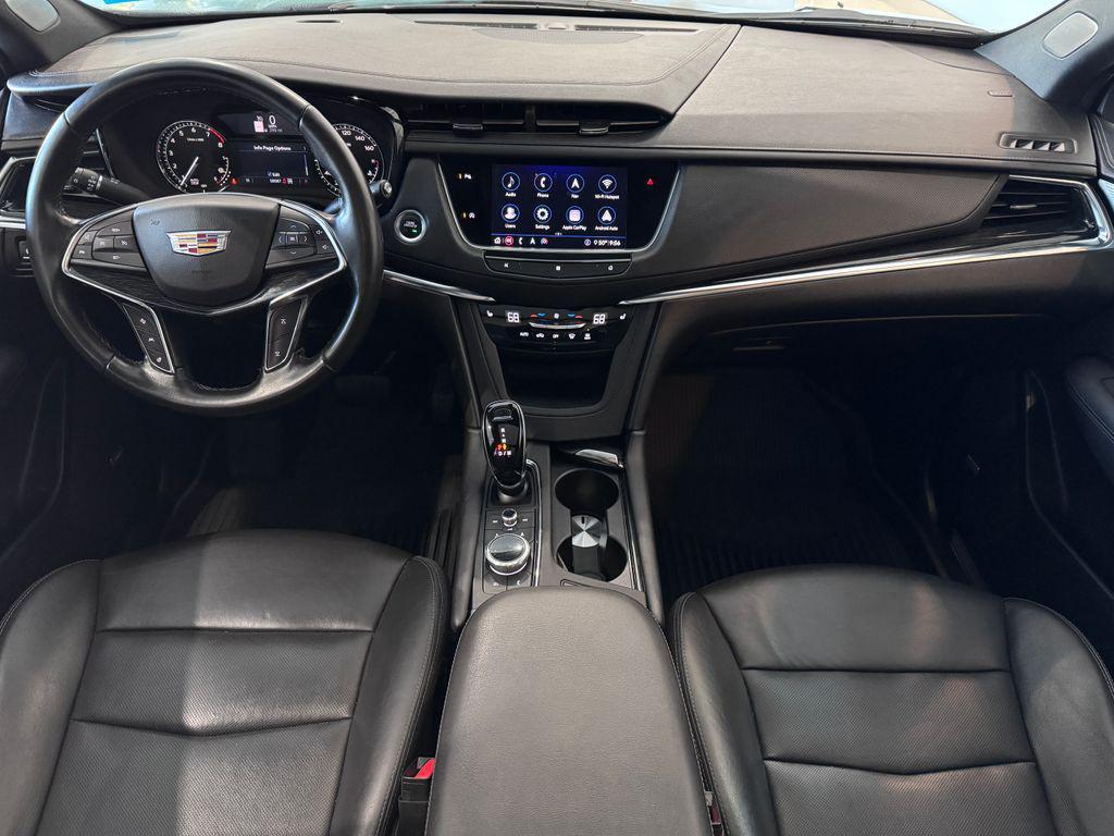 used 2020 Cadillac XT5 car, priced at $25,487