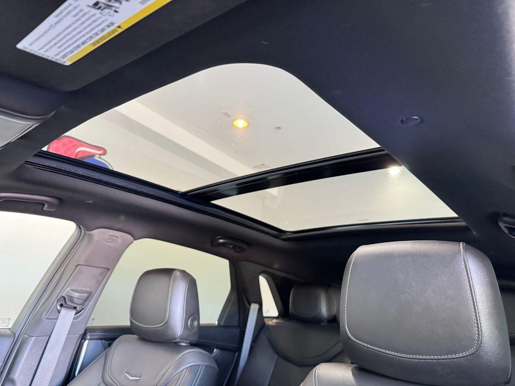 used 2020 Cadillac XT5 car, priced at $25,487