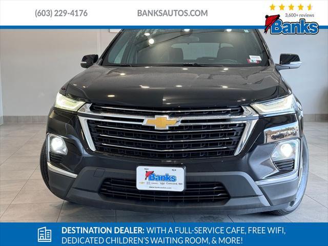 used 2022 Chevrolet Traverse car, priced at $31,487