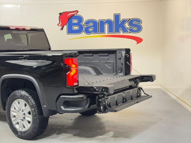 new 2025 Chevrolet Silverado 2500 car, priced at $79,570