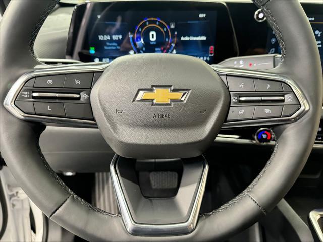 new 2025 Chevrolet Equinox car