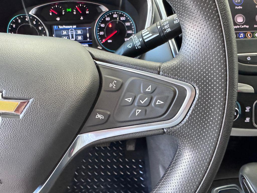 used 2023 Chevrolet Equinox car, priced at $21,987