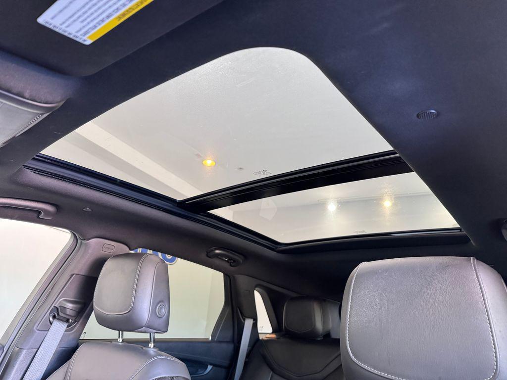 used 2025 Cadillac XT5 car, priced at $48,987