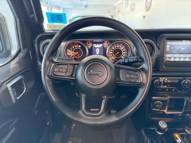 used 2022 Jeep Wrangler Unlimited car, priced at $34,487