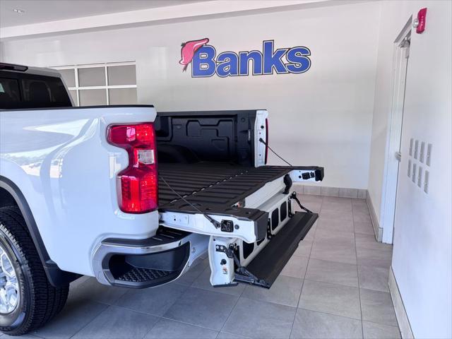 used 2025 Chevrolet Silverado 2500 car, priced at $69,987