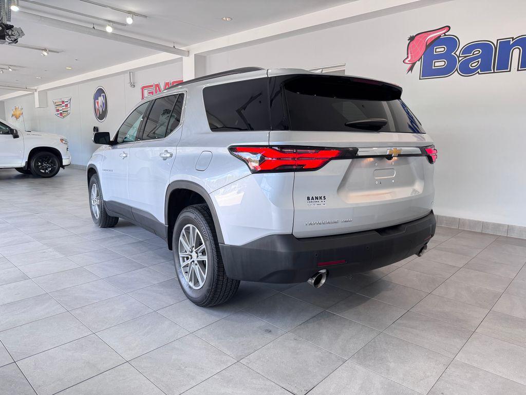used 2022 Chevrolet Traverse car, priced at $22,487