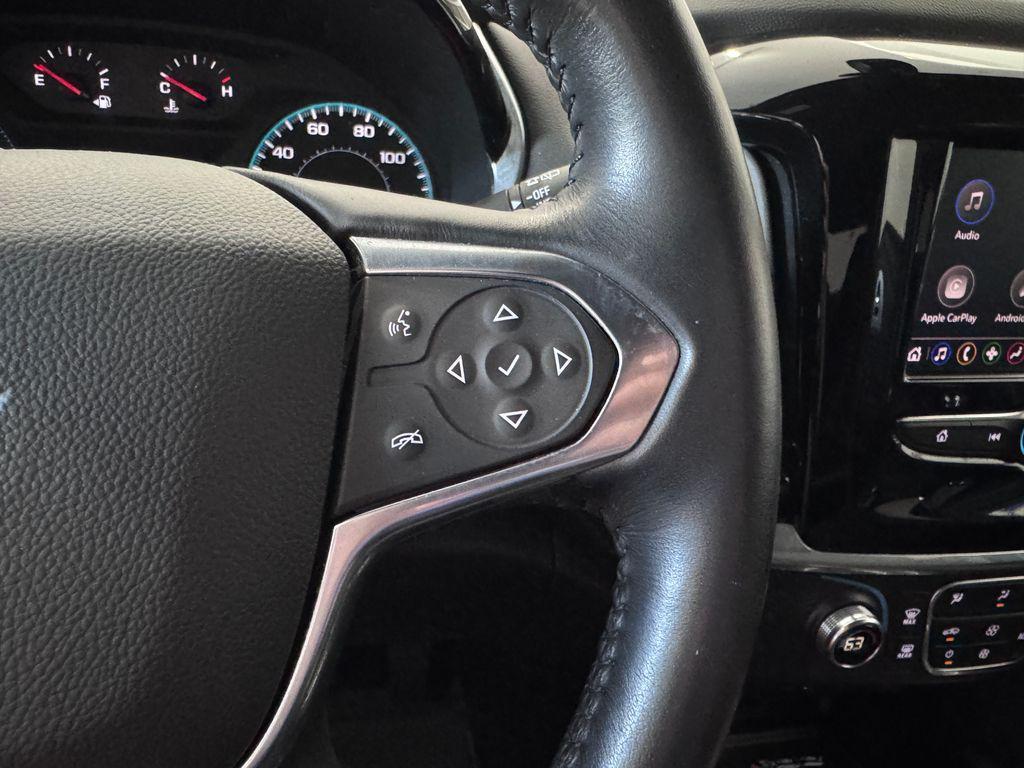 used 2022 Chevrolet Traverse car, priced at $22,487