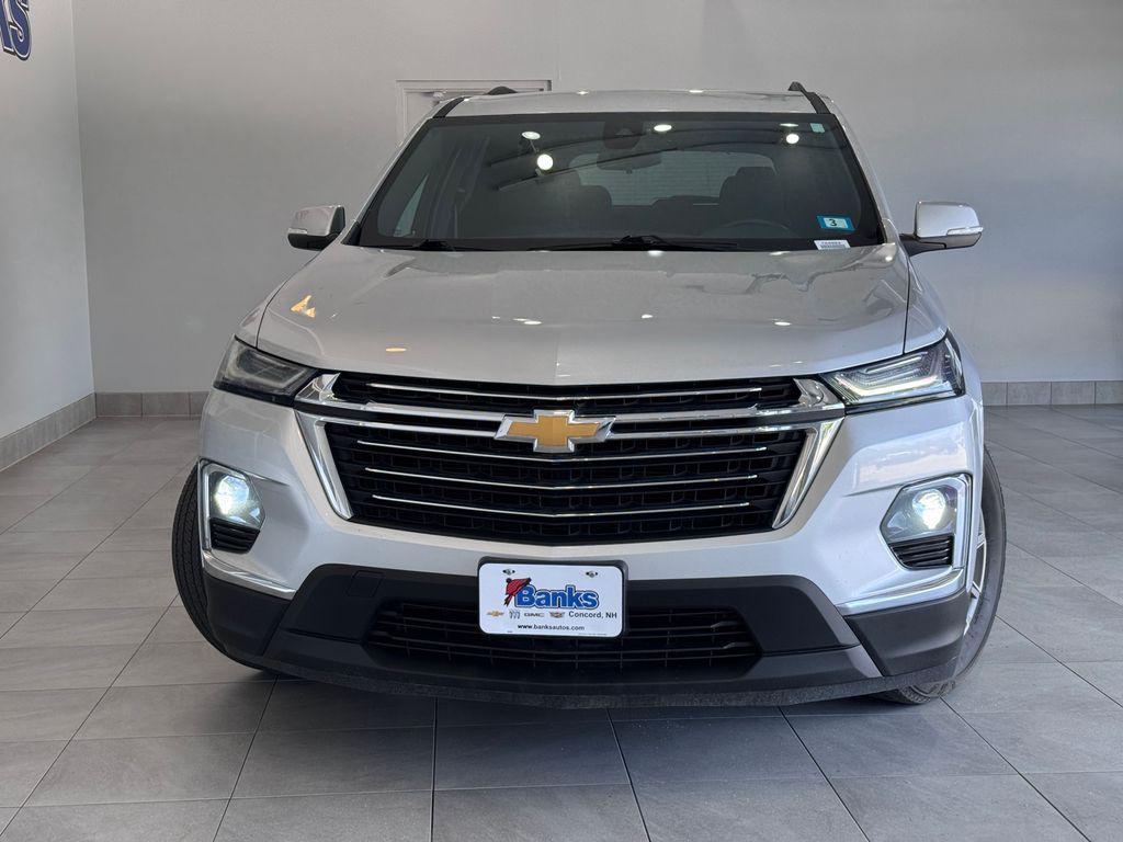 used 2022 Chevrolet Traverse car, priced at $22,487