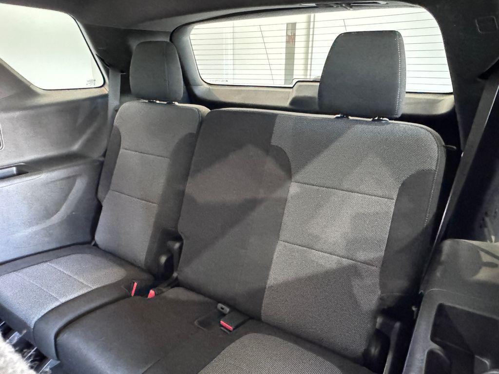 used 2022 Chevrolet Traverse car, priced at $22,487
