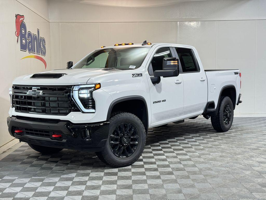 new 2025 Chevrolet Silverado 2500 car, priced at $61,335