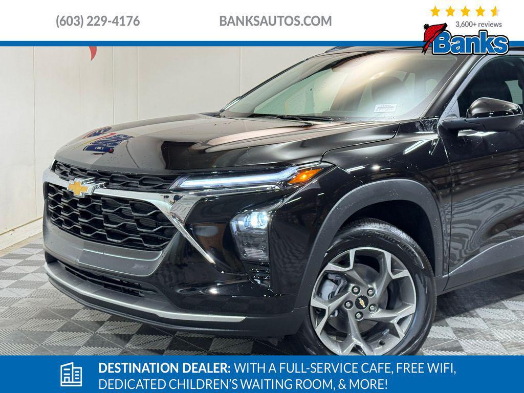 new 2025 Chevrolet Trax car