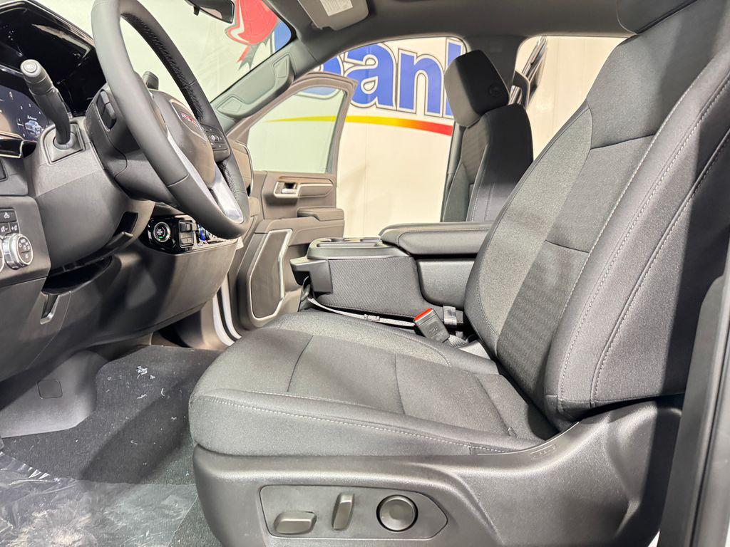 new 2025 GMC Sierra 1500 car, priced at $51,995