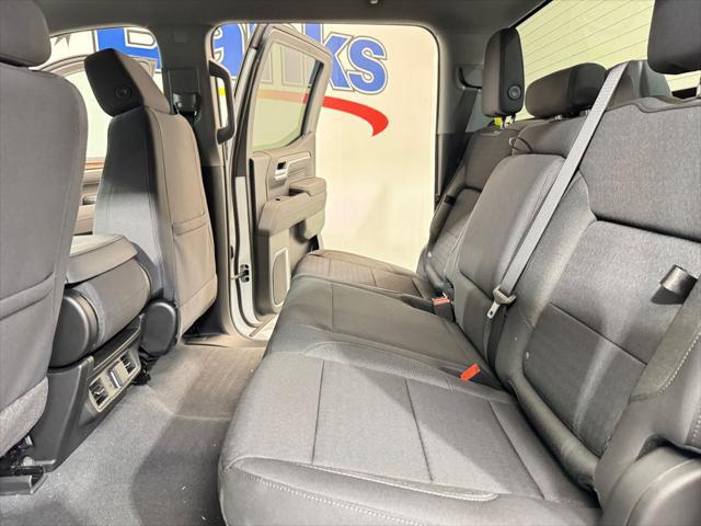 new 2025 GMC Sierra 1500 car, priced at $52,245
