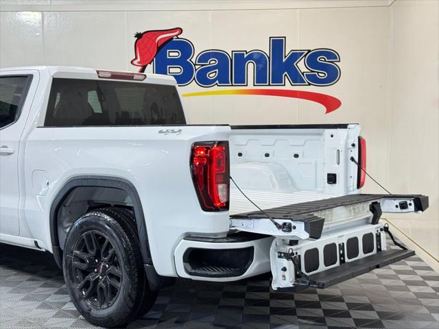 new 2025 GMC Sierra 1500 car, priced at $52,245