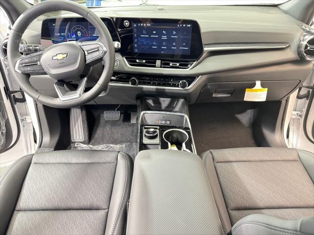 new 2026 Chevrolet Equinox car, priced at $33,566