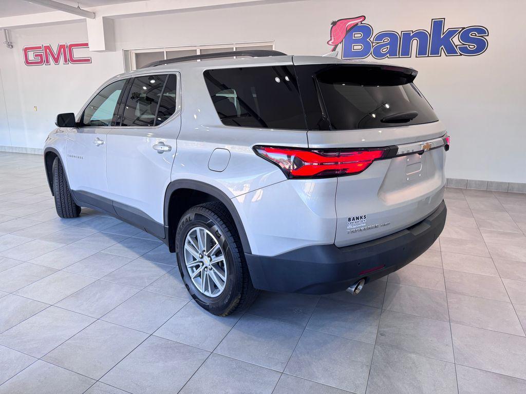 used 2022 Chevrolet Traverse car, priced at $24,487
