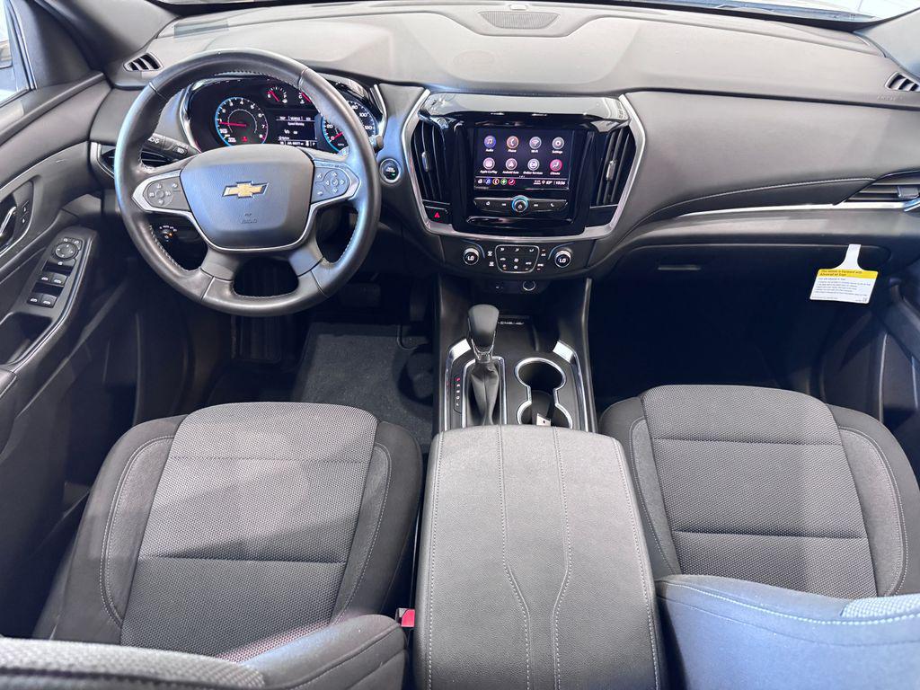 used 2022 Chevrolet Traverse car, priced at $24,487