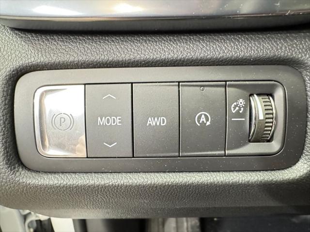 new 2025 GMC Acadia car, priced at $54,395