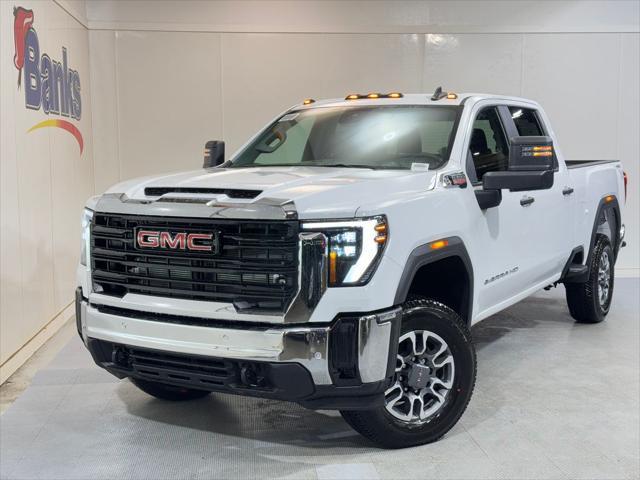 new 2025 GMC Sierra 3500 car, priced at $69,475