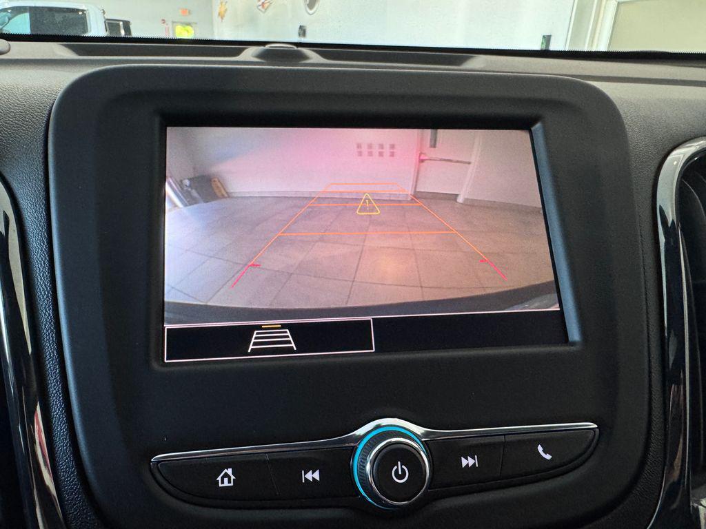 used 2022 Chevrolet Equinox car, priced at $25,987