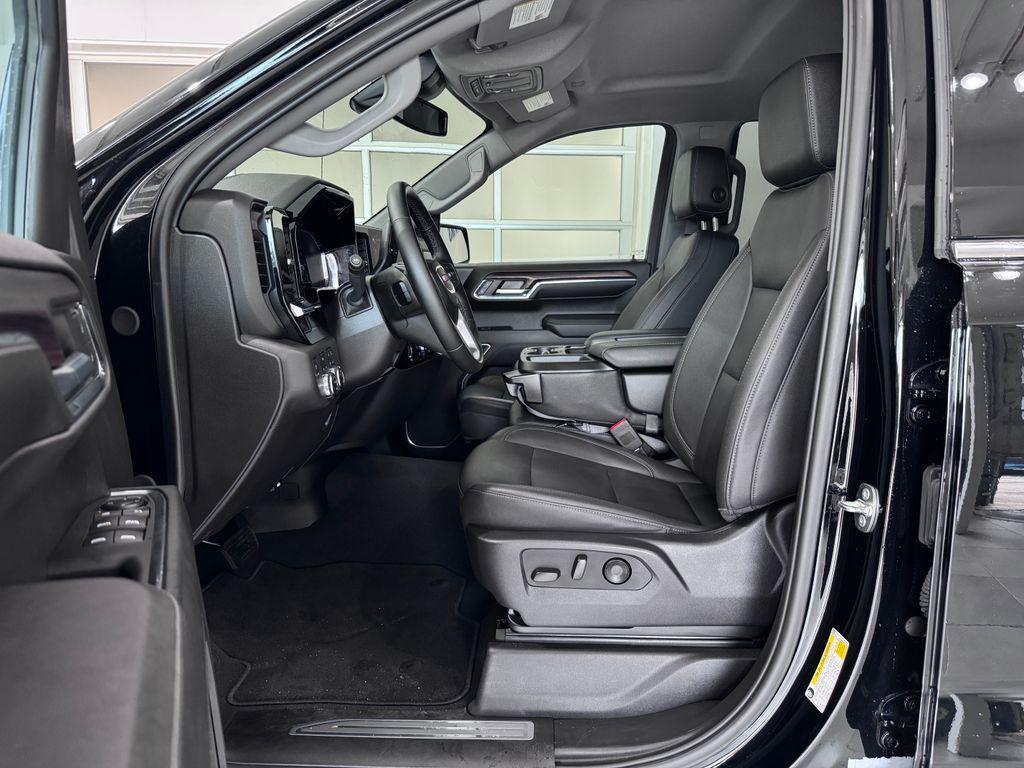 used 2024 GMC Sierra 1500 car, priced at $50,487