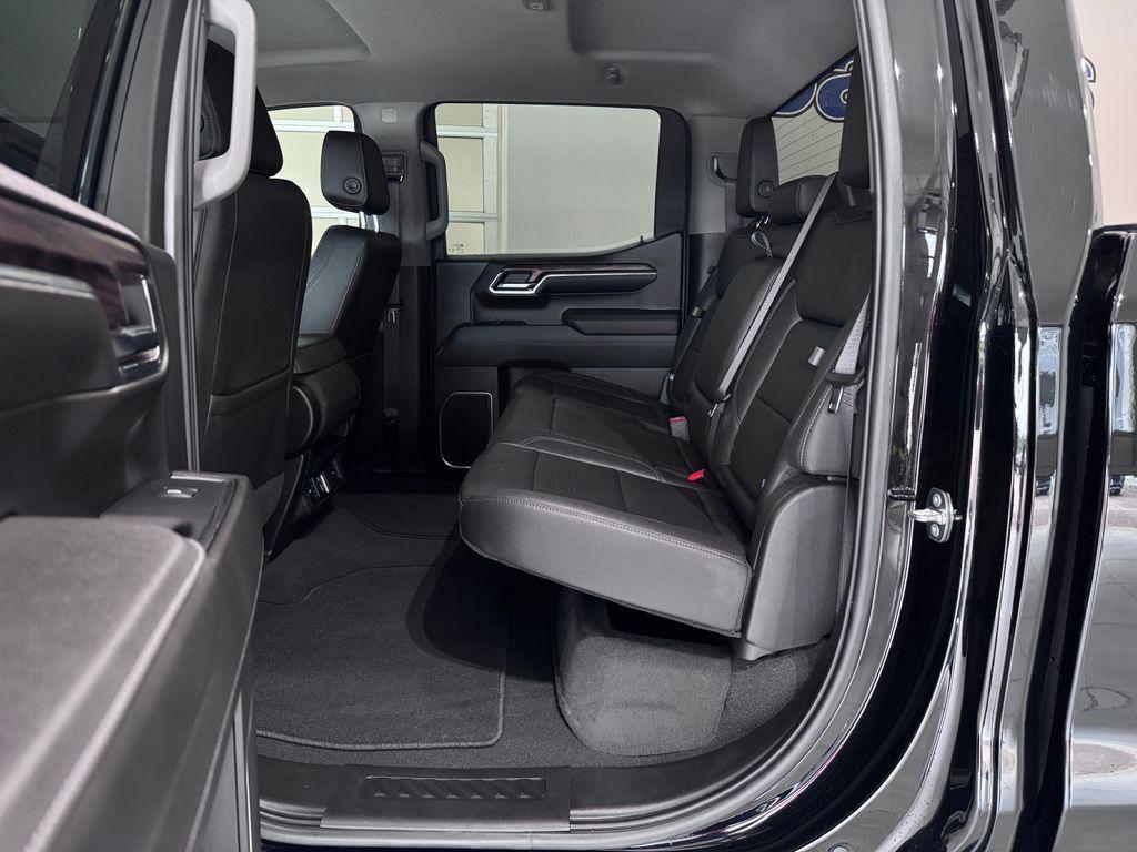 used 2024 GMC Sierra 1500 car, priced at $50,487