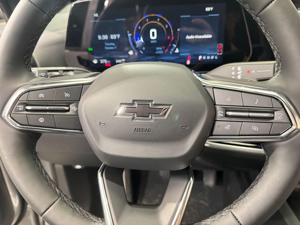 new 2026 Chevrolet Equinox car, priced at $35,035