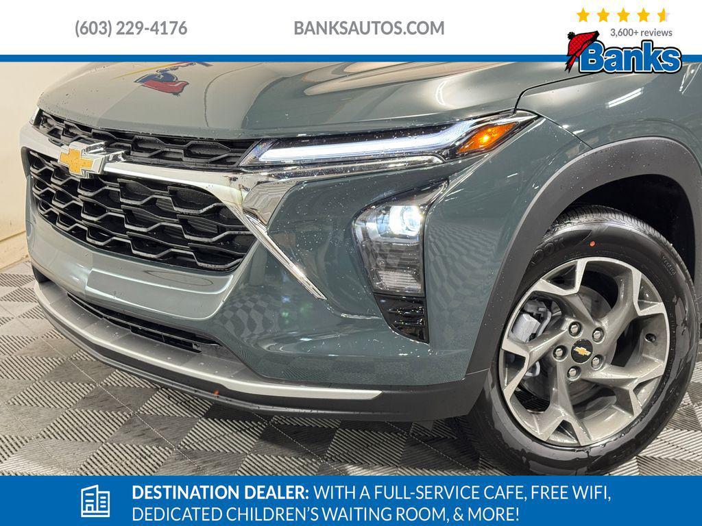 new 2025 Chevrolet Trax car, priced at $25,024