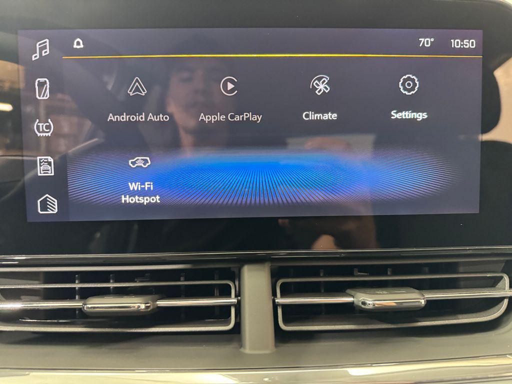 new 2025 Chevrolet Trax car, priced at $25,024