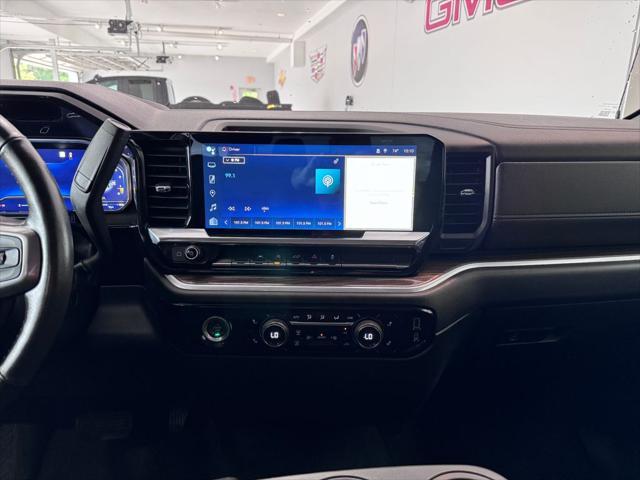 used 2022 Chevrolet Silverado 1500 car, priced at $38,487