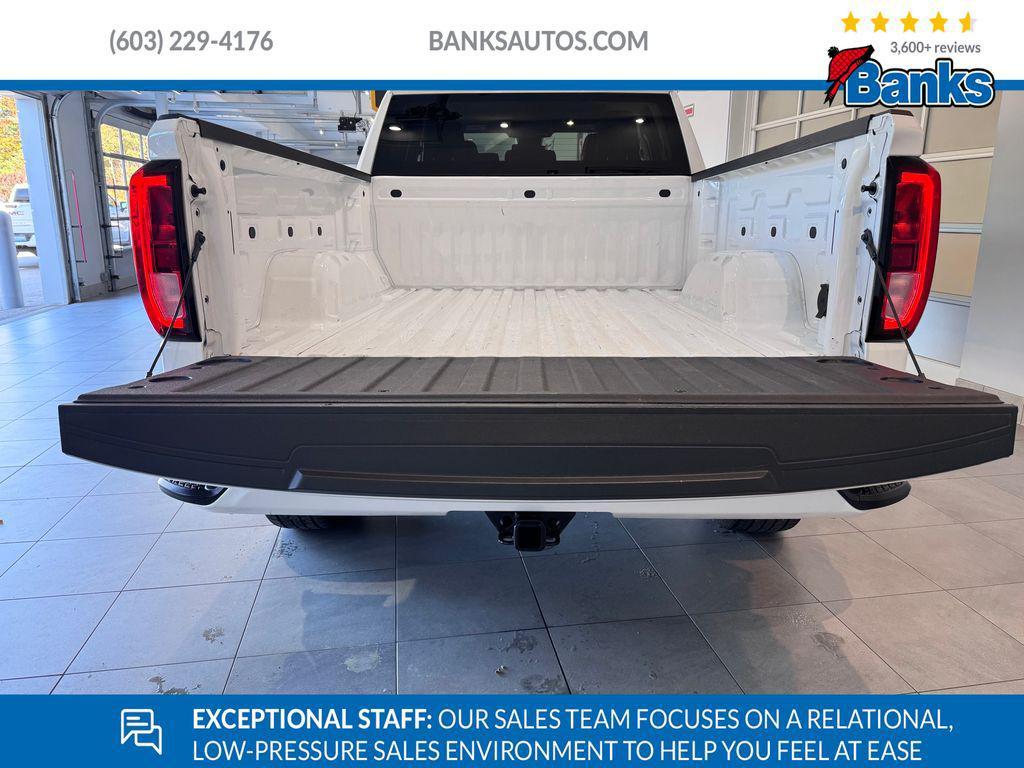 used 2023 GMC Sierra 1500 car, priced at $39,987