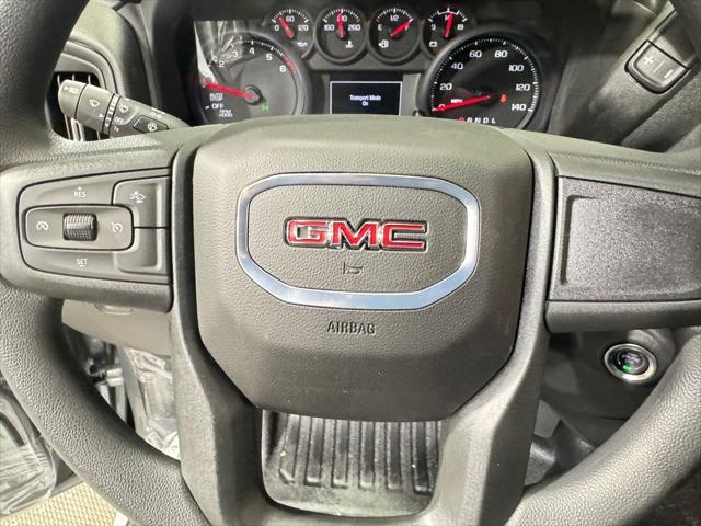 new 2025 GMC Sierra 1500 car, priced at $40,443