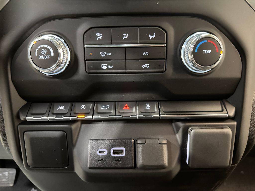 new 2026 GMC Sierra 1500 car, priced at $47,204