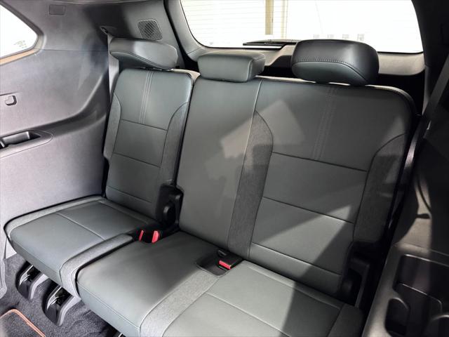 used 2025 GMC Acadia car, priced at $50,987