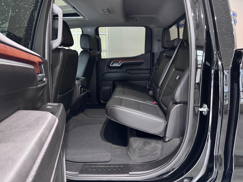 used 2023 GMC Sierra 1500 car, priced at $48,487