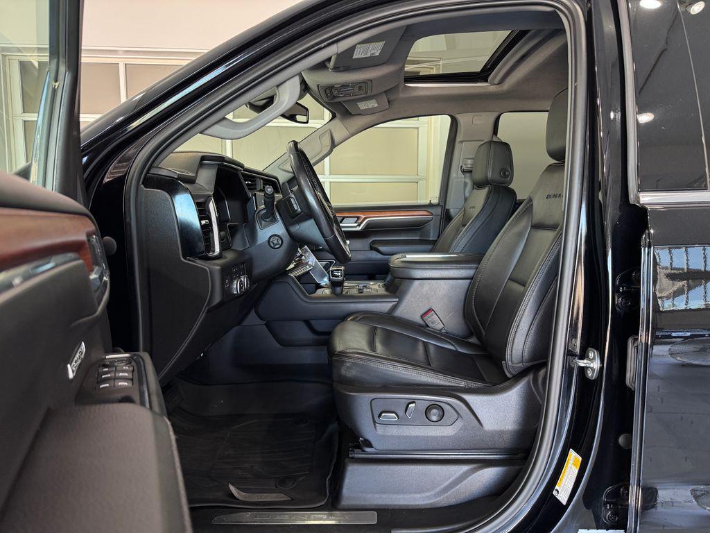 used 2022 GMC Sierra 1500 car, priced at $47,487